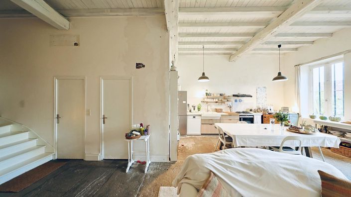 Image No.10-4 Bed House for sale