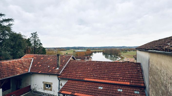 Image No.17-4 Bed House for sale