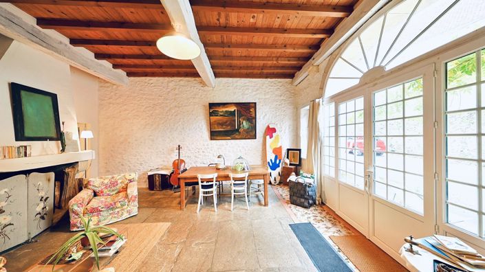 Image No.3-4 Bed House for sale