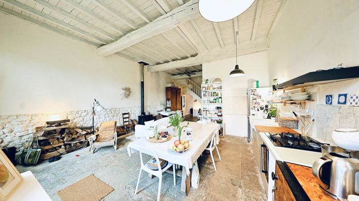 Image No.6-4 Bed House for sale