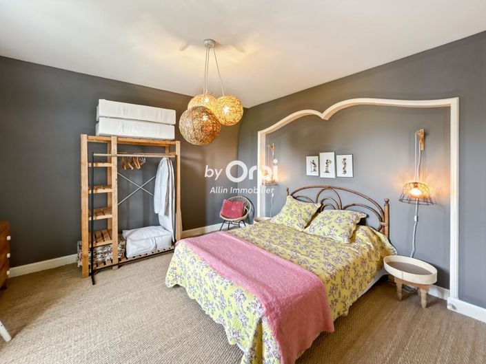 Image No.20-Maison de 6 chambres à vendre à Montluçon