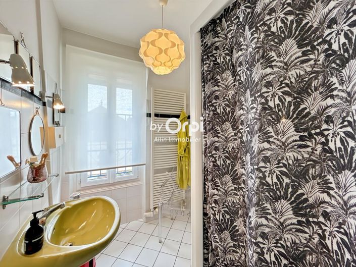 Image No.25-Maison de 6 chambres à vendre à Montluçon