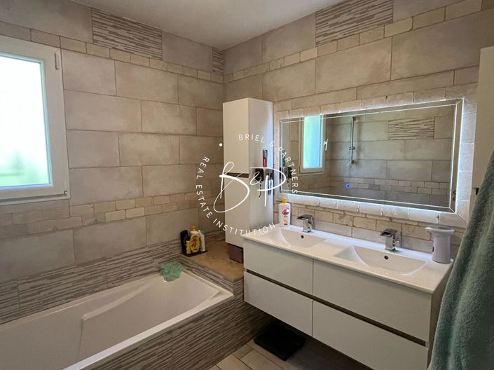 Image No.11-Maison de 3 chambres à vendre à Salernes