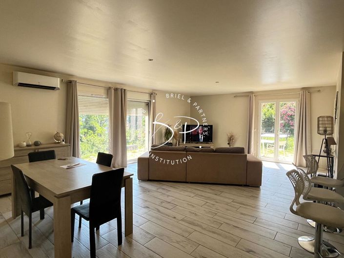 Image No.4-3 Bed House for sale