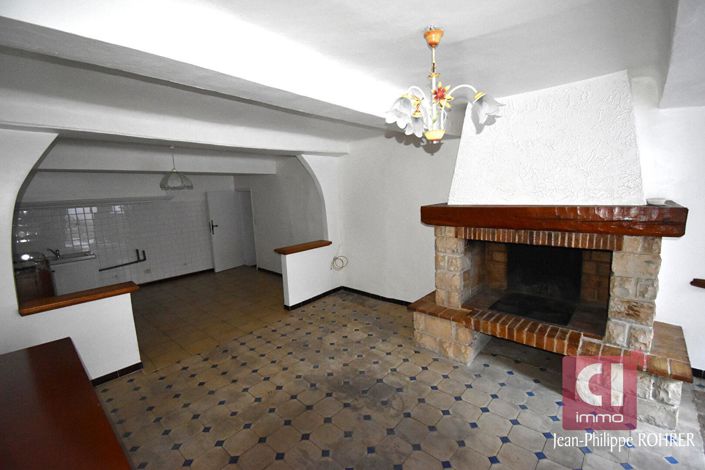 Image No.5-2 Bed House for sale