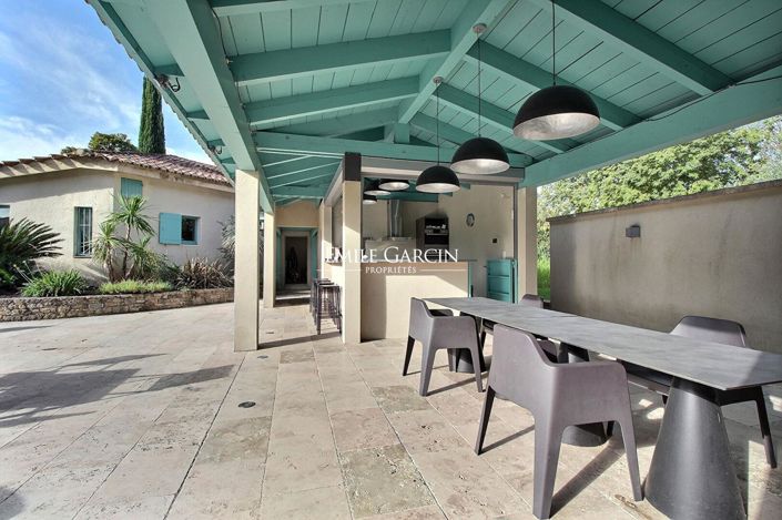 Image No.6-6 Bed House for sale