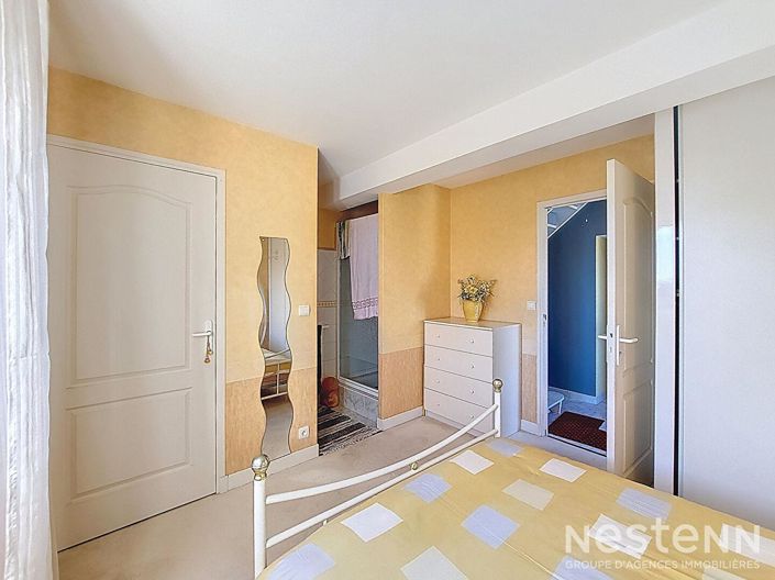 Image No.17-3 Bed House for sale