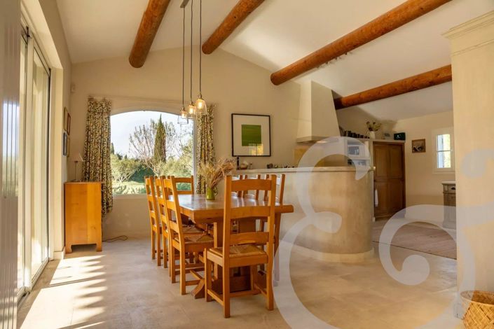 Image No.13-5 Bed House for sale