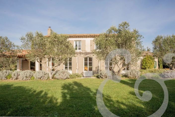 Image No.2-5 Bed House for sale