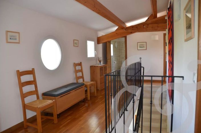 Image No.24-5 Bed House for sale