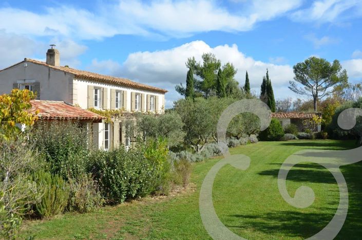 Image No.6-5 Bed House for sale