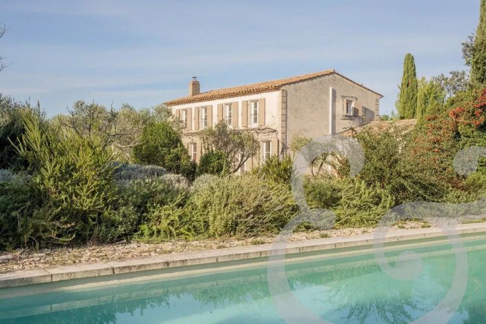 Image No.6-5 Bed House for sale