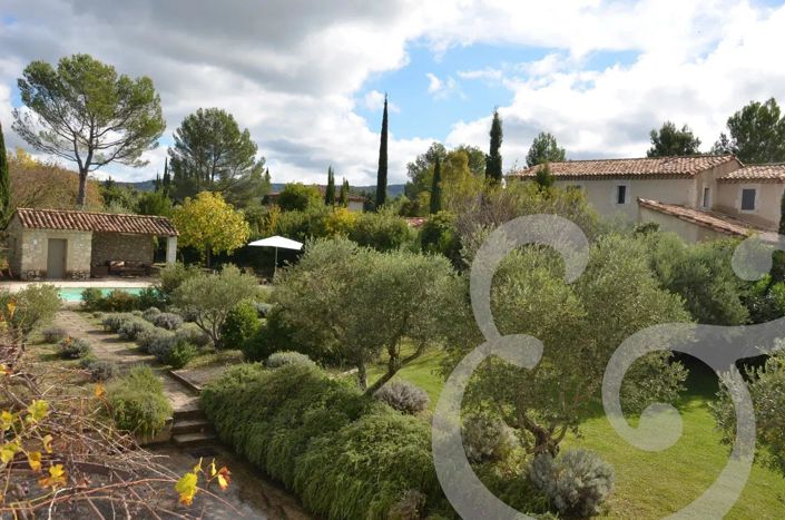 Image No.8-5 Bed House for sale