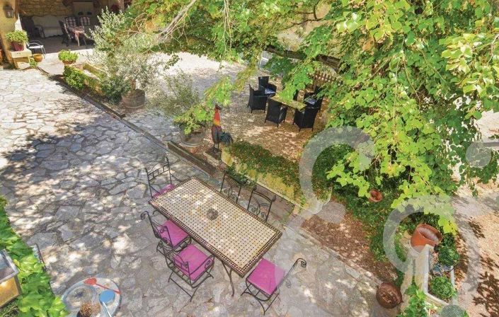 Image No.6-3 Bed House for sale