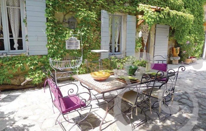 Image No.8-3 Bed House for sale