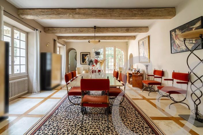 Image No.12-4 Bed House for sale