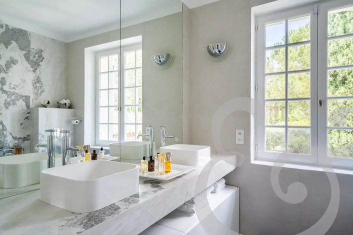 Image No.17-4 Bed House for sale