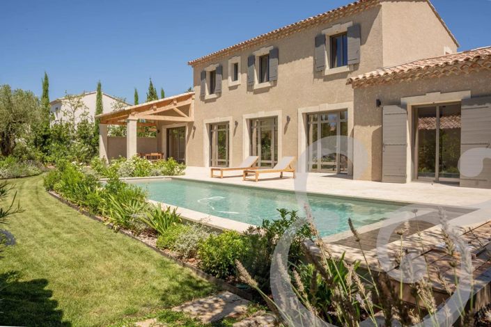 Image No.3-4 Bed House for sale