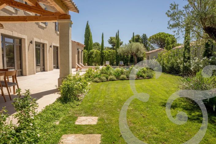 Image No.5-4 Bed House for sale