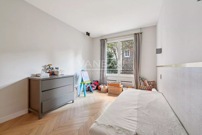 Image No.12-3 Bed Apartment for sale