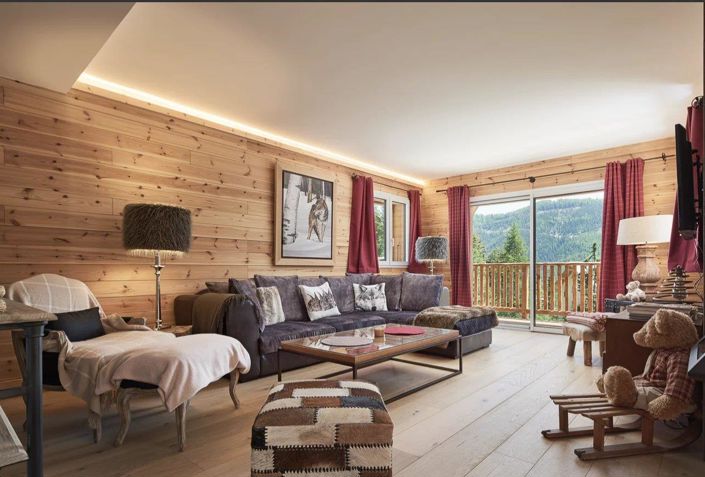 Image No.12-6 Bed House for sale