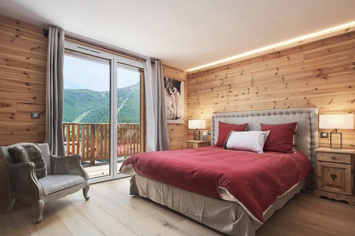 Image No.21-6 Bed House for sale