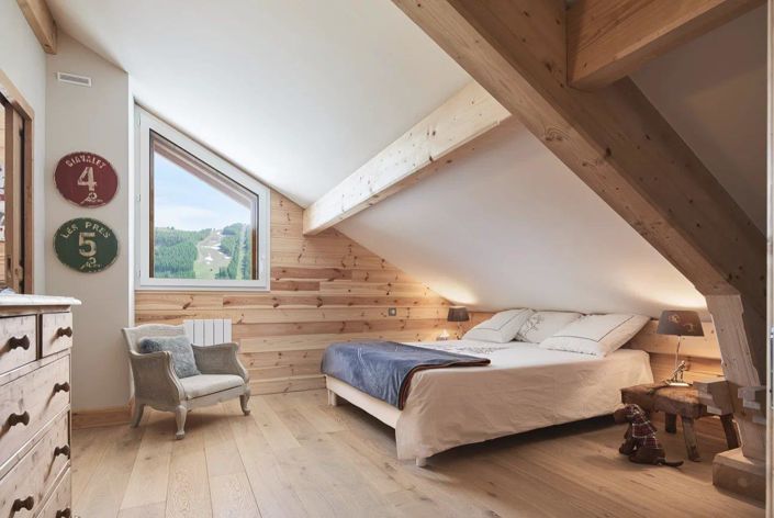 Image No.24-6 Bed House for sale