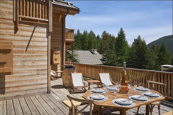 Image No.6-6 Bed House for sale