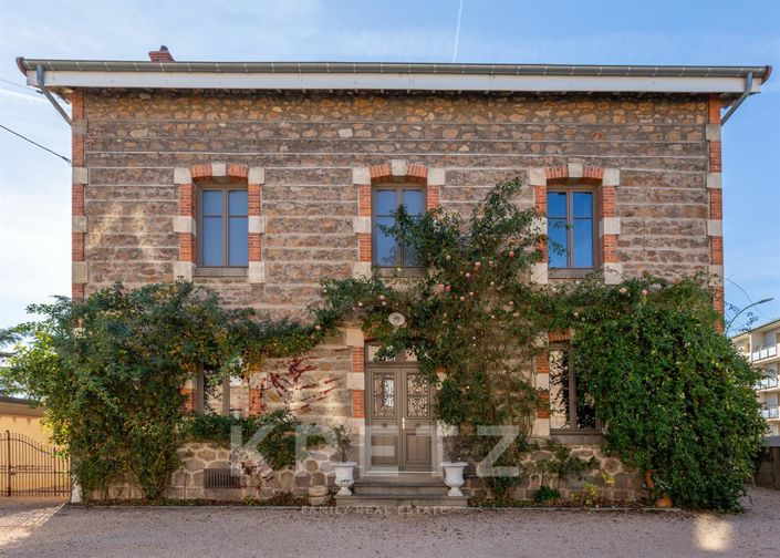 Image No.1-Maison de 3 chambres à vendre à Loire