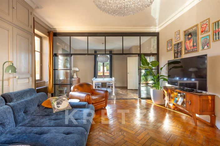 Image No.4-3 Bed House for sale