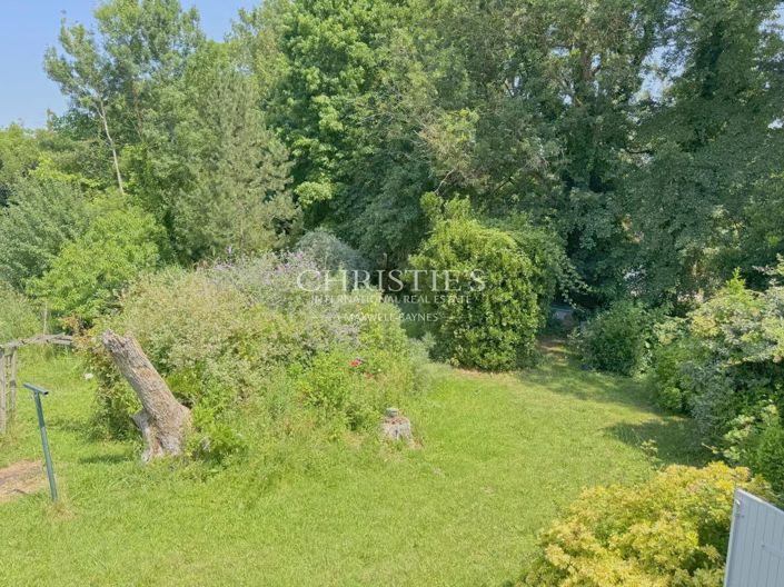 Image No.20-5 Bed House for sale