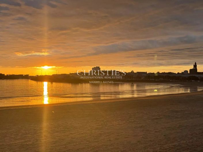 Image No.26-5 Bed House for sale