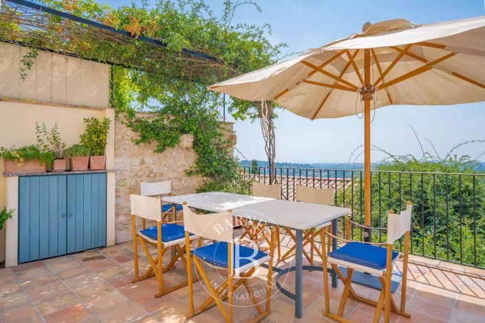 Image No.35-6 Bed House for sale