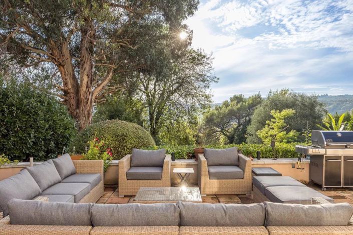 Image No.2-7 Bed House for sale