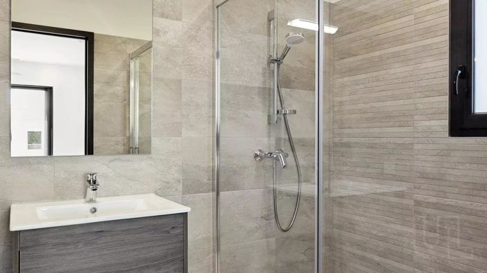 Image No.5-4 Bed House for sale