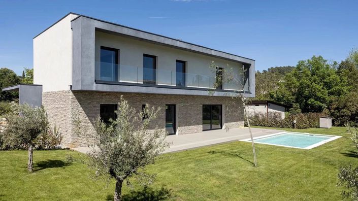 Image No.2-4 Bed House for sale