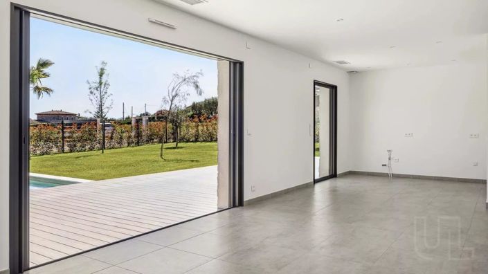 Image No.4-4 Bed House for sale