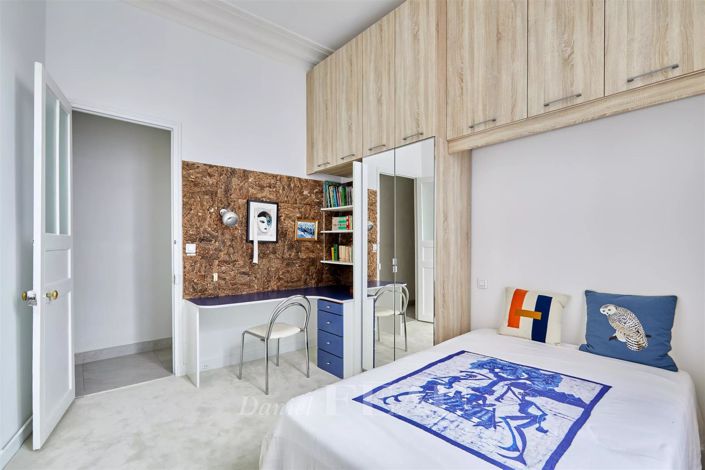 Image No.13-Appartement de 4 chambres à vendre à Paris