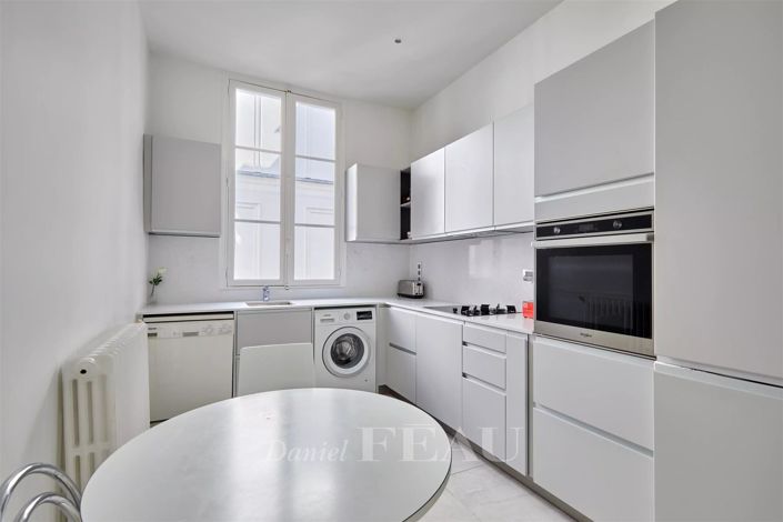 Image No.20-Appartement de 4 chambres à vendre à Paris