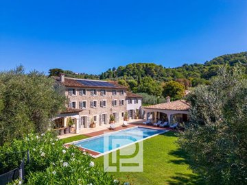 Maison de 7 chambres à vendre à Mougins