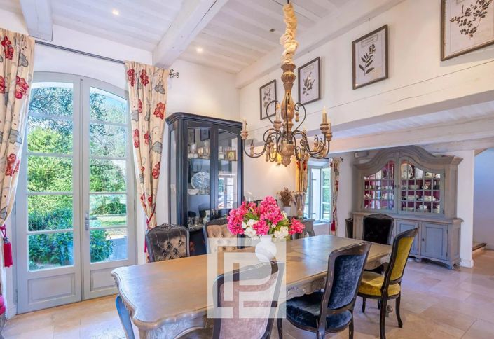 Image No.20-7 Bed House for sale