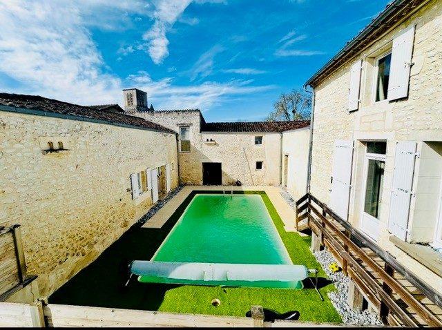 Image No.2-Maison de 7 chambres à vendre à Corme-Écluse