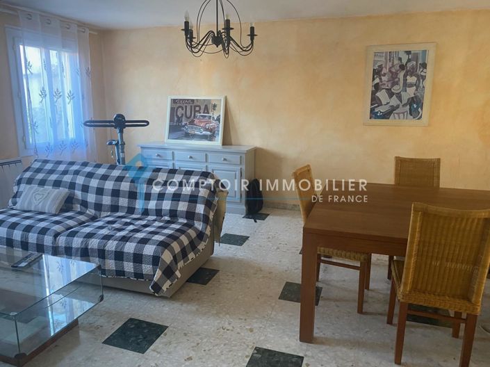 Image No.5-2 Bed House for sale