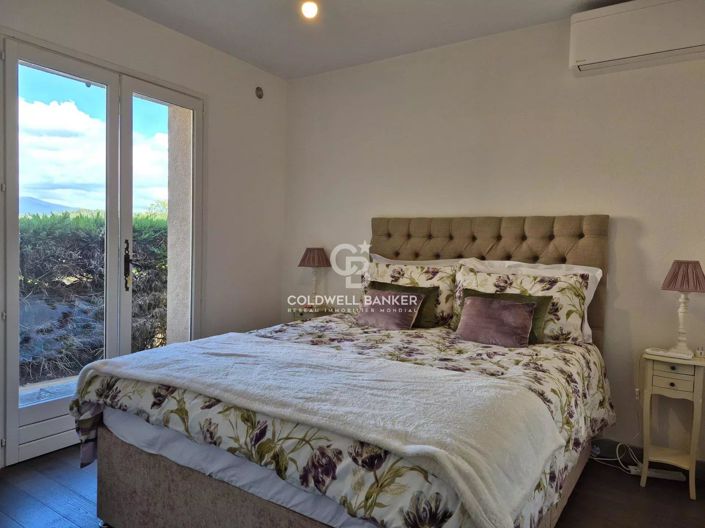 Image No.9-3 Bed House for sale