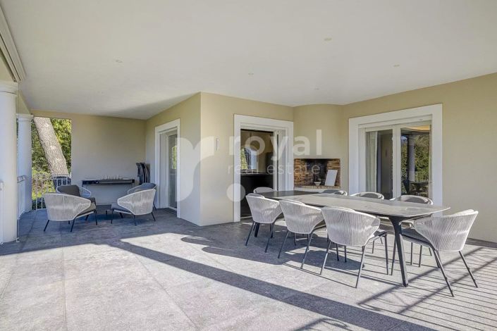 Image No.29-5 Bed House for sale