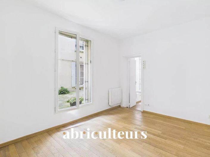Image No.5-Appartement de 1 chambre à vendre à Paris