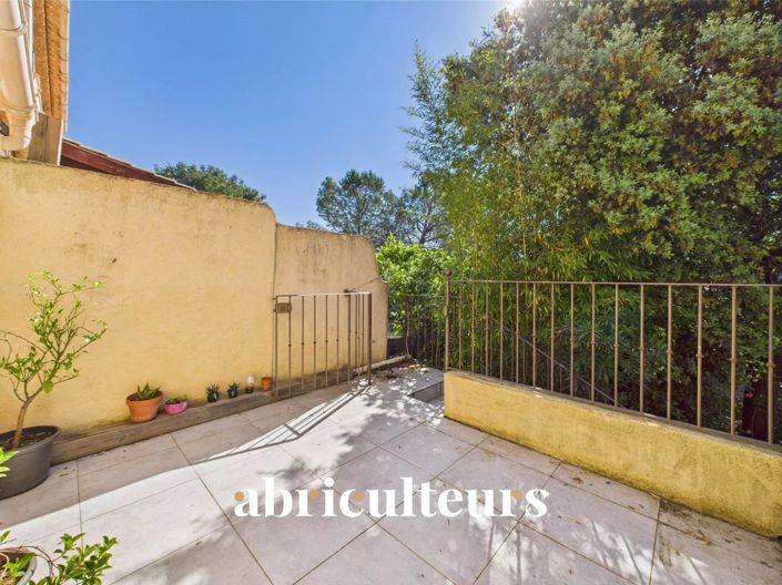 Image No.18-4 Bed House for sale