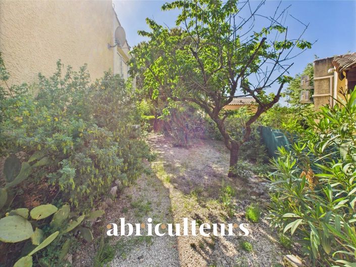 Image No.22-4 Bed House for sale