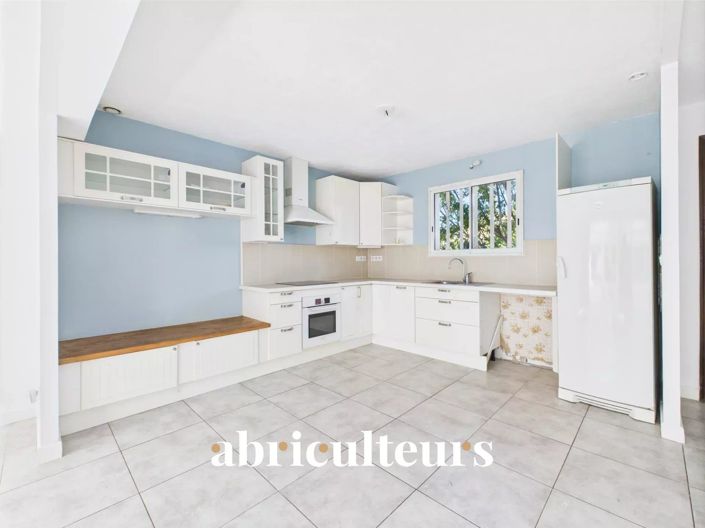 Image No.7-4 Bed House for sale