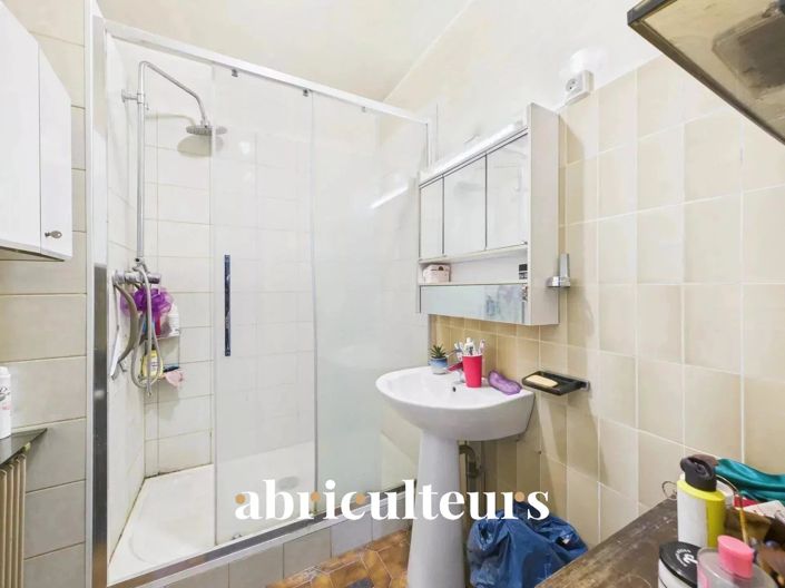 Image No.10-2 Bed Apartment for sale